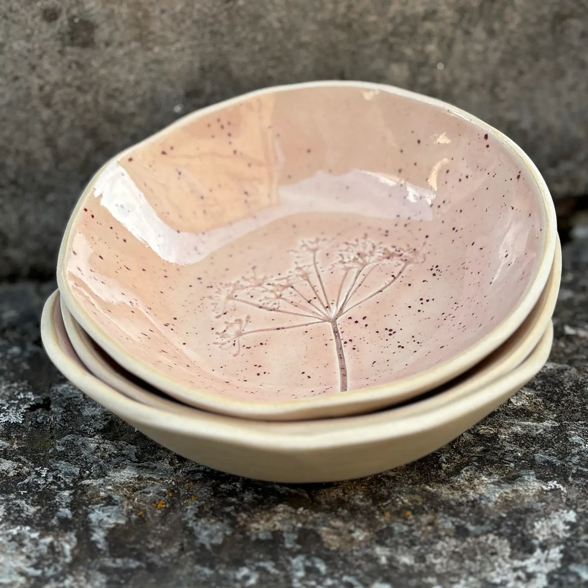 Ciotole "Fiur in di prai"  (naturale lucido, ⌀17-18 cm)